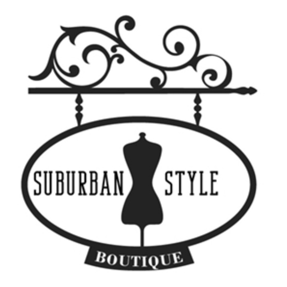 Meet your Posher, Kara ~Ambassador~ - Picture 2 of 2